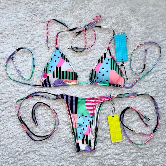 NWT OneOne Swimwear Bikini Set Pekin Ariel New Triangle Geometric Print Cheeky - Picture 5 of 5